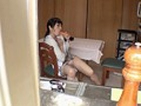 元ミス山○の58歳とは思えないS級スタイル 義母　サンプル画像01